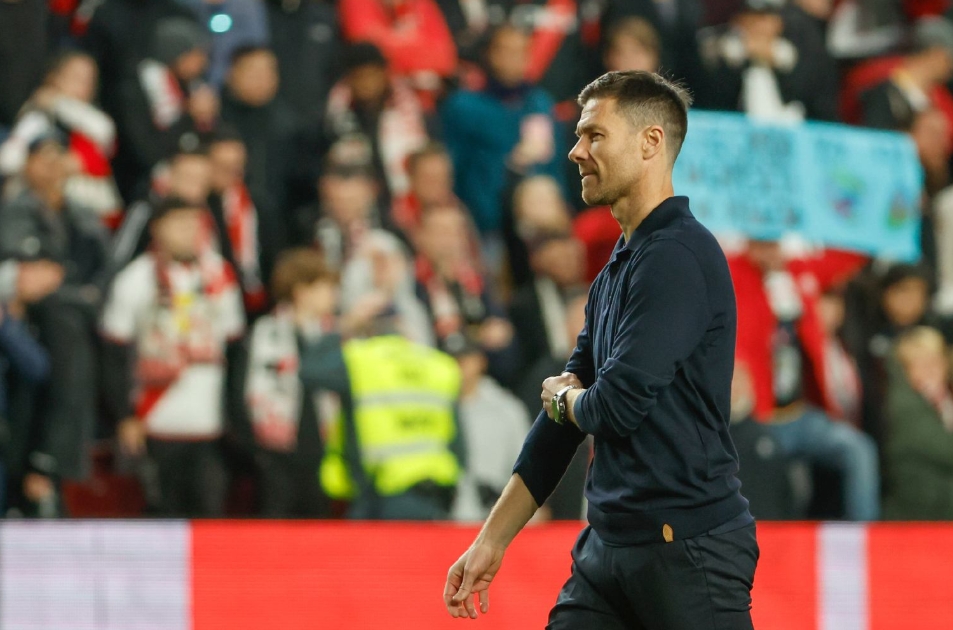 记者：部分皇马球员从安帅时期就私自度假缺训 阿隆索制止引不满