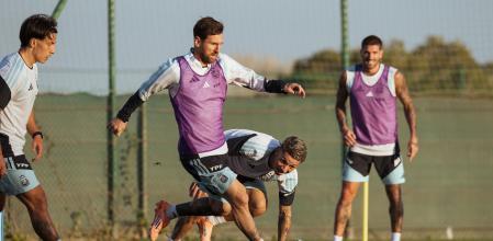 世体：阿根廷将于周四进行公开训练，预计将有近2万名球迷观看