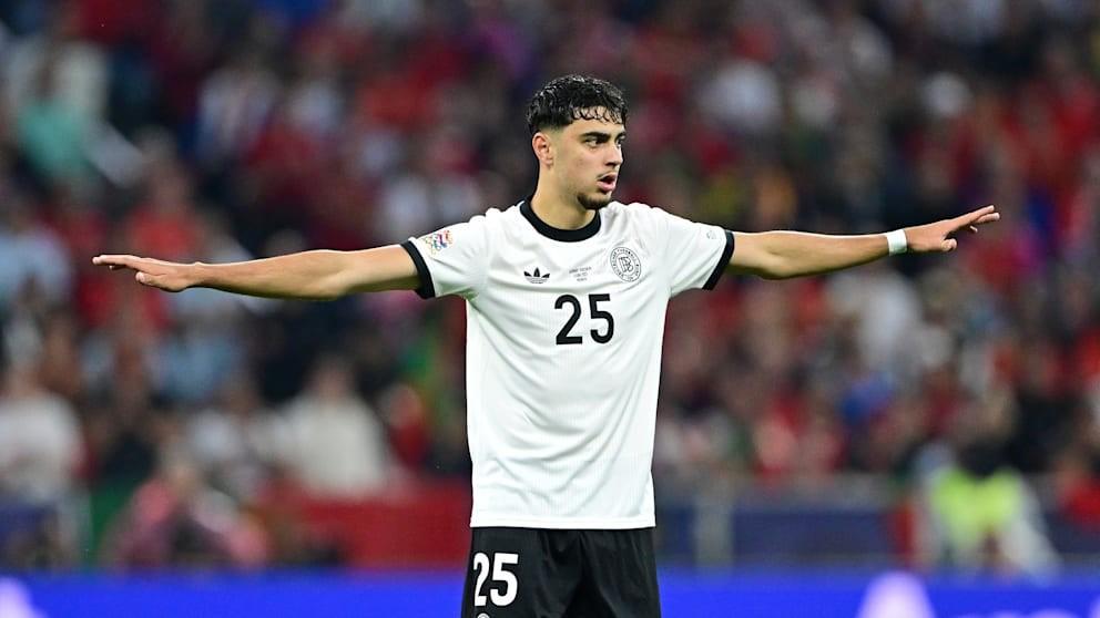 帕夫洛维奇：偶像是C罗；未来希望成为拜仁和德国的常规首发