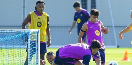 世体：拉菲尼亚和霍安将在对阵毕包时复出，佩德里也有望回归