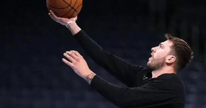 湖人打雷霆曝致命弱点！突破乏力，等待詹姆斯攻坚，东契奇该反思