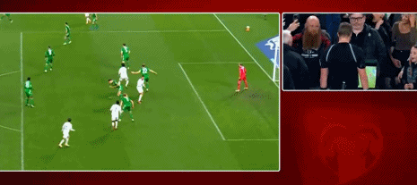 如此迎来职业生涯世预赛谢幕战？C罗国家队生涯首次染红