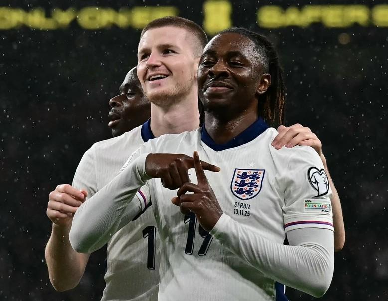 埃泽：很高兴进球帮助球队，福登总能把球传到合适的位置