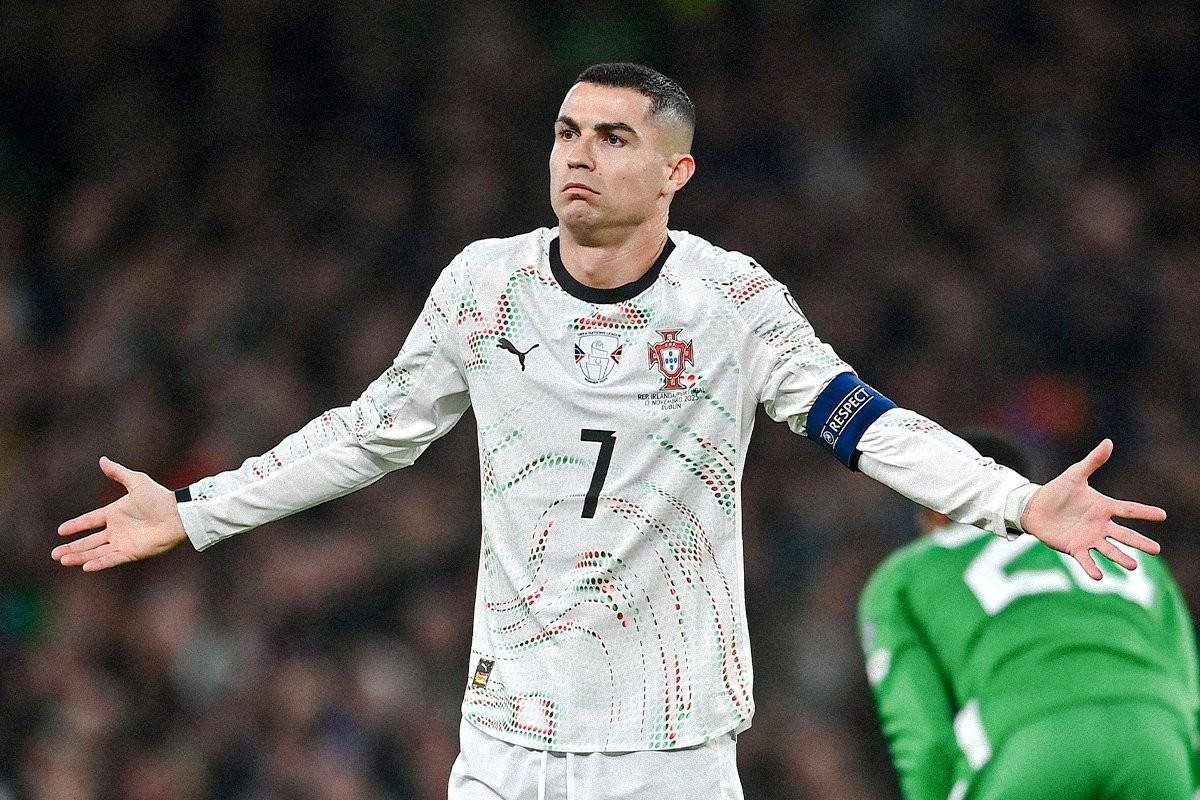 TA：C罗可能会被追加处罚，或将因此错过世界杯正赛