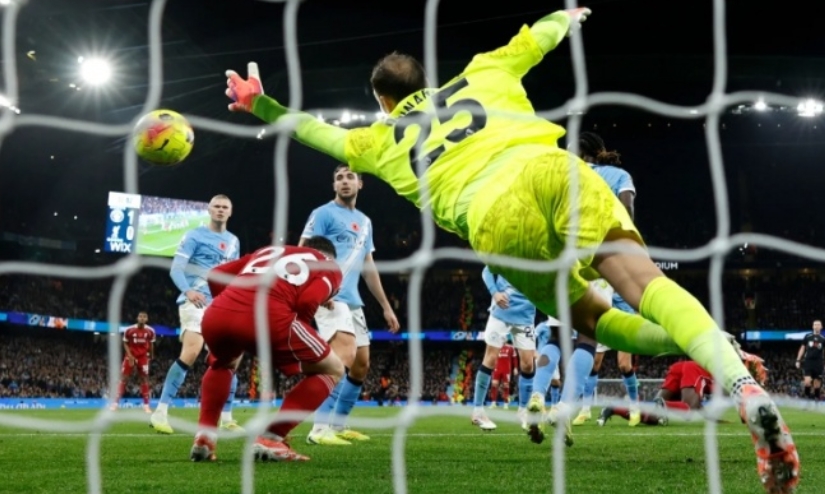 泰晤士报：英超专家组裁定范戴克对曼城进球应判有效！