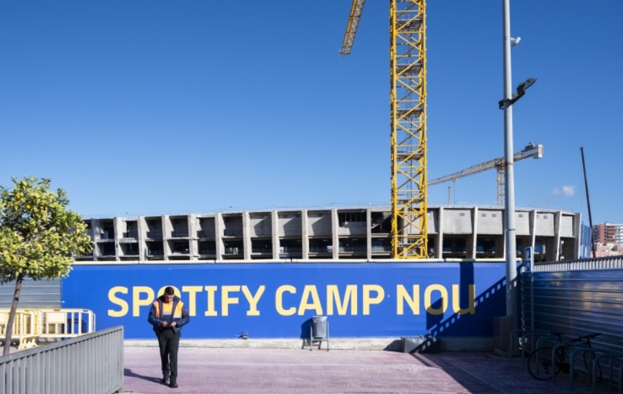 每体：巴萨已提交审批文件 若获批将在下周末重返诺坎普