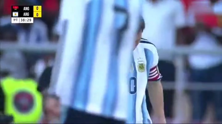 可惜了！阿尔马达倒三角传球 梅西跟进无人盯防打高了