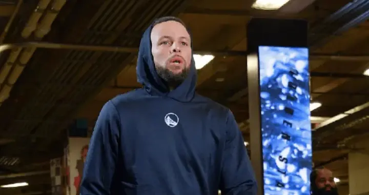 勇士逆转马刺！库里49分杀疯，巴特勒理查德辅助，格林+波杰救赎