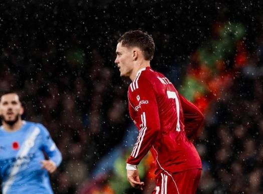 罗尔费斯：维尔茨是团队型球员，利物浦未形成整体他无法发挥