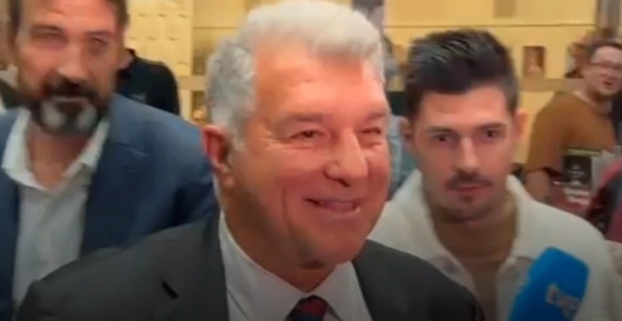 拉波尔塔：还未向梅西提及为他建造雕像的想法 会适时提出