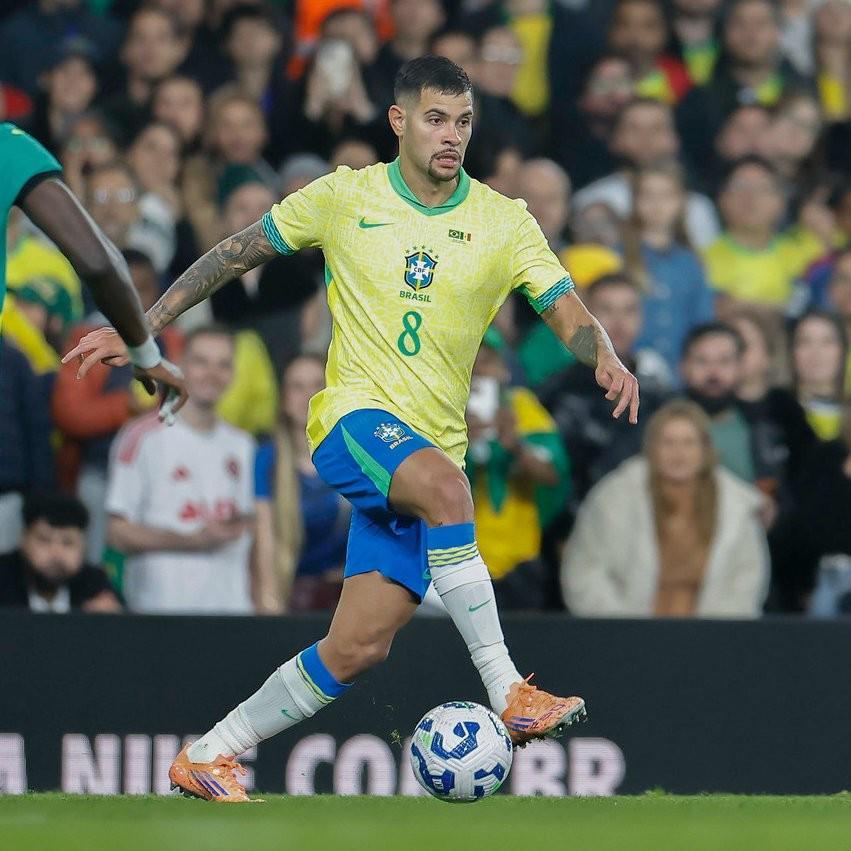 吉马良斯：卡塞米罗是我的标杆，内马尔能给巴西队带来帮助