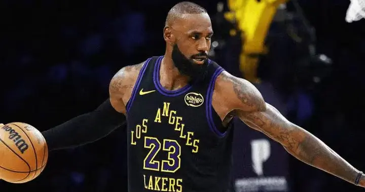 詹姆斯首秀带队赢球，湖人依旧有两大缺陷需要提升