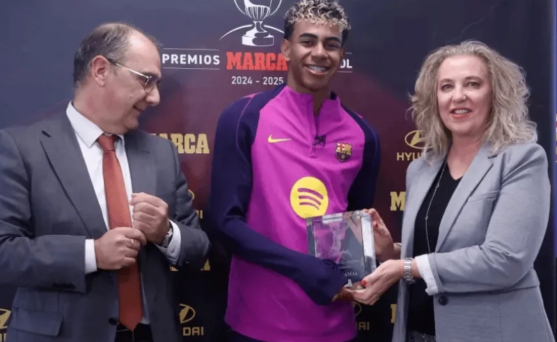 亚马尔：西甲、欧冠、世界杯和金球奖 希望我能全部拿到