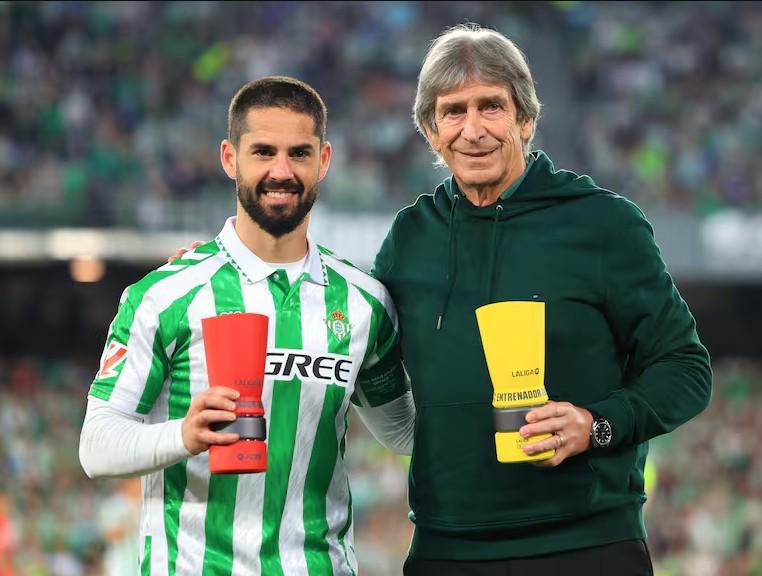 塞尔：贝蒂斯已敲定续约佩莱格里尼和伊斯科，未来几天将官宣