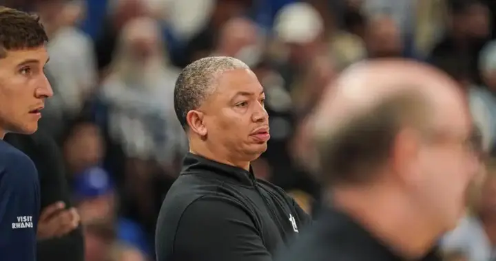 快船今夏引援引崩盘！防守外线大空，进攻无稳定点，季后赛难进！