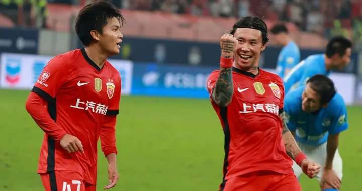 张琳芃豪夺11冠！创中超夺冠纪录，7连冠+3连冠，武磊“躺冠”