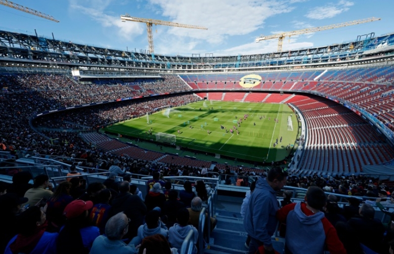 阿斯：巴萨回归诺坎普球场圆满成功 门票收入500万欧