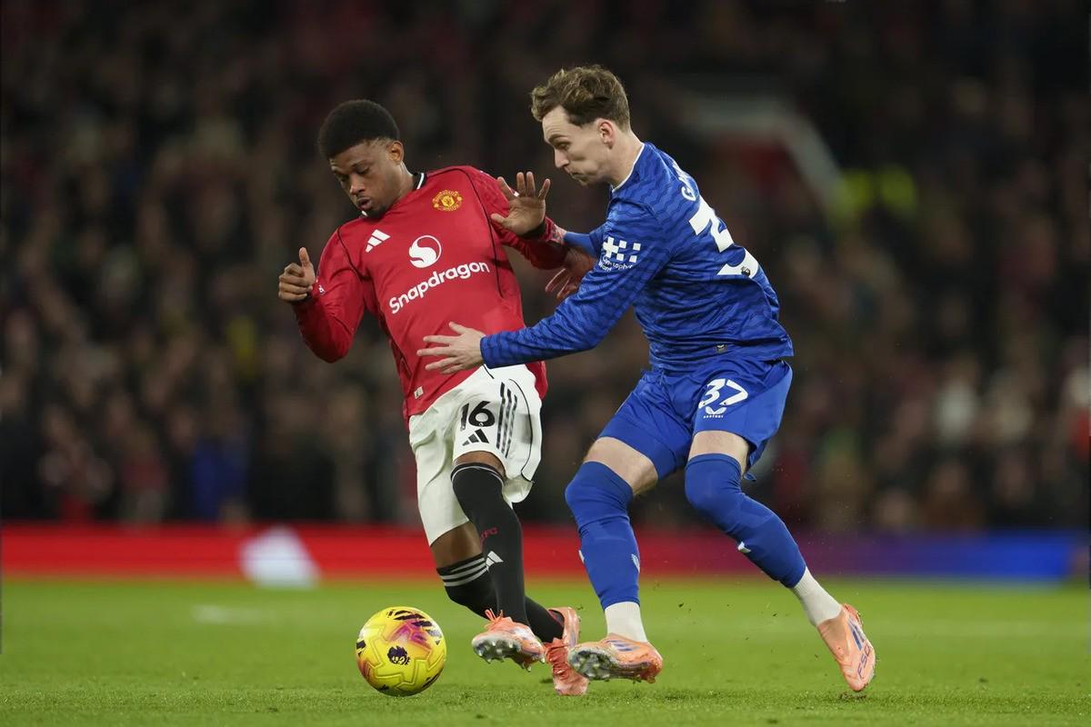 失准星，曼联本场射门25次，为球队本赛季英超单场并列最多