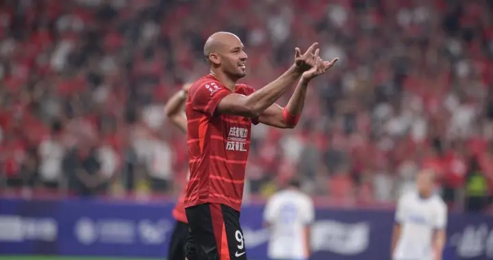 成都蓉城39天不胜！主场无缘胜利收官，亚冠5场5分，延续2魔咒