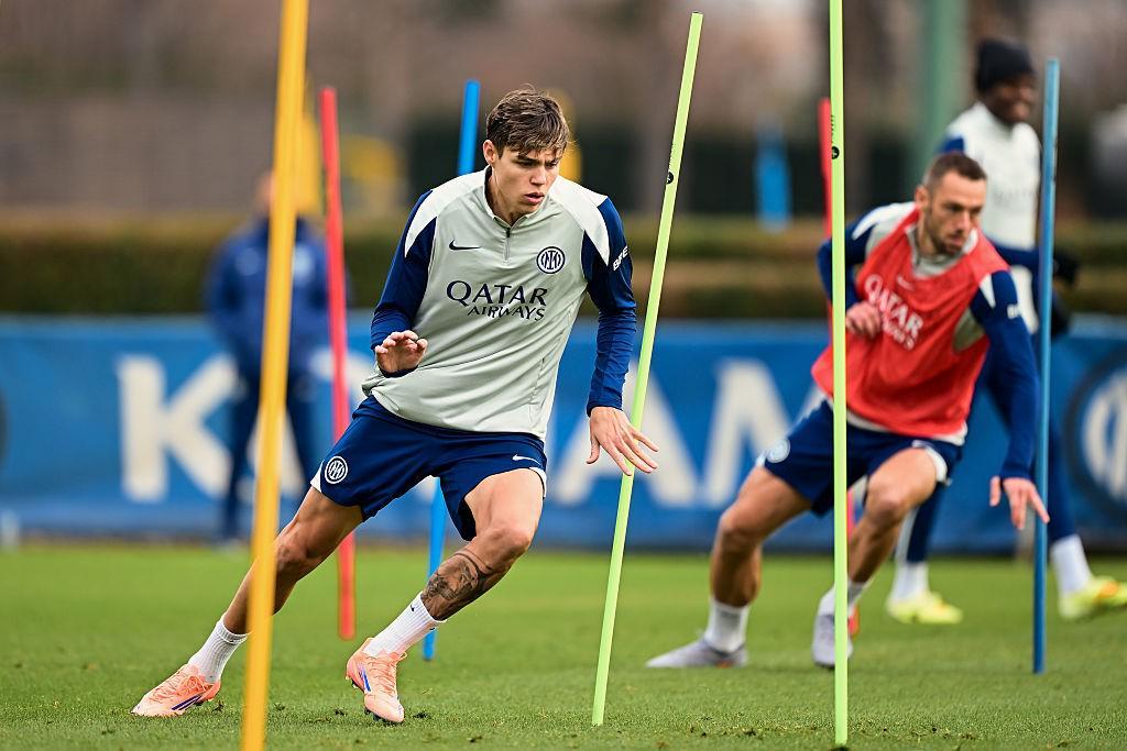 赛季0出场，米体：国米中卫帕拉西奥斯再次受伤，将缺阵几周