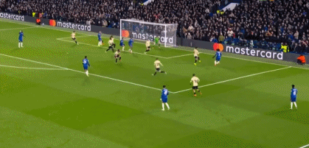 切尔西3-0十人巴萨，埃斯特旺、德拉普破门，阿劳霍染红