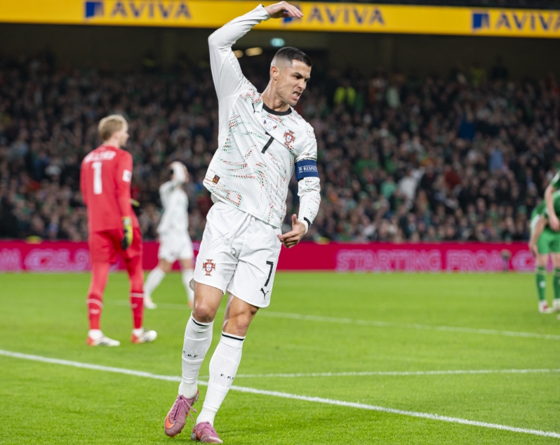 C罗停赛缓期执行！米体：FIFA整个体系的公信力在动摇