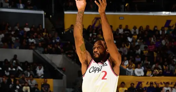 快船两将下滑严重阻碍战绩！小卡攻守全无，祖巴茨引内线崩盘！