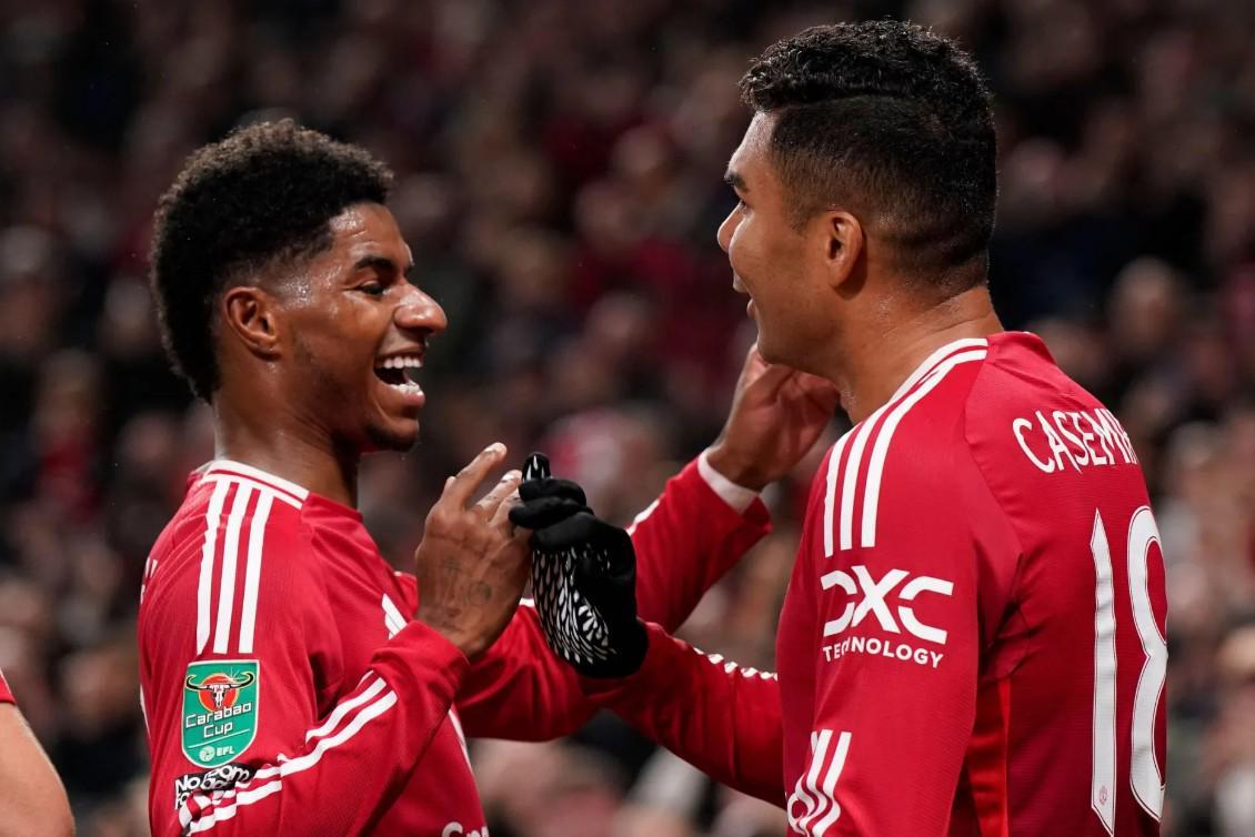 记者：曼联赛季结束可清理11人，能节省出208万英镑周薪