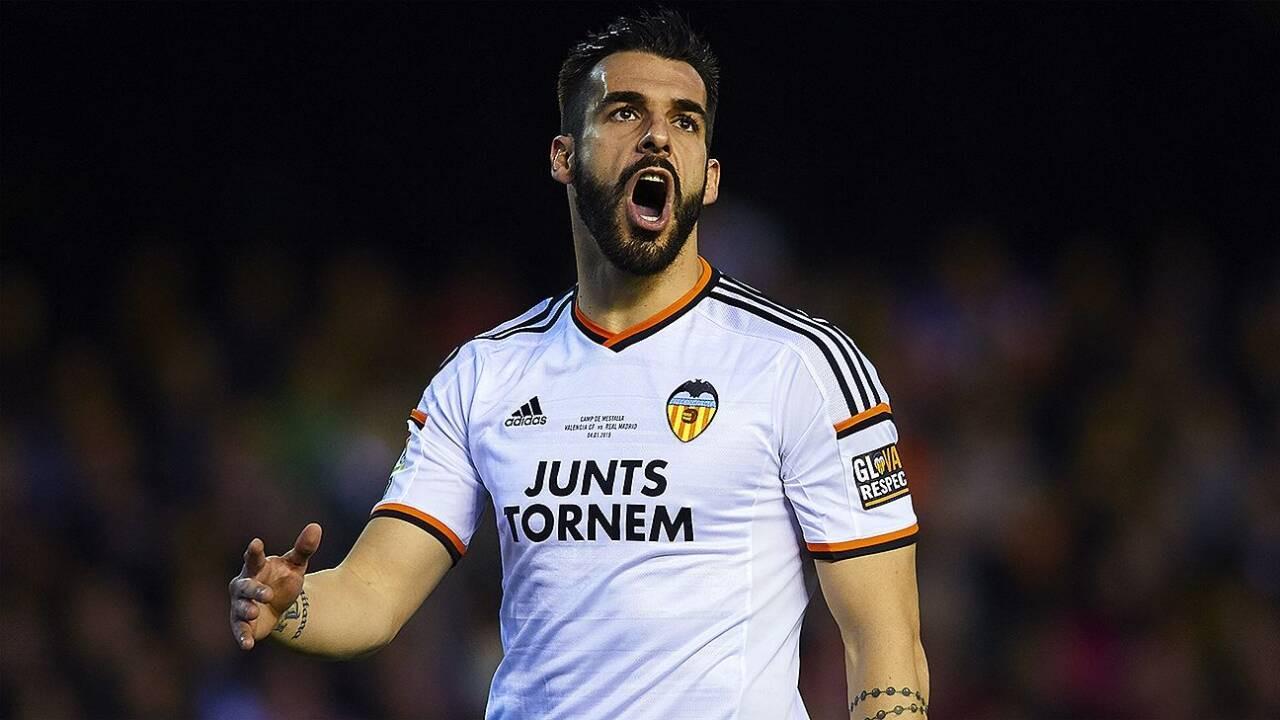 内格雷多：就因为我说了句打法保守，努诺记仇到一场不让我上