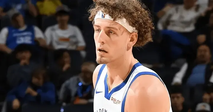 勇士这两将真别培养了！波杰无防守，穆迪攻守全崩难以评价！