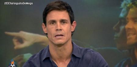 记者：阿隆索最近两天小范围会面球员，试图拉近彼此的距离