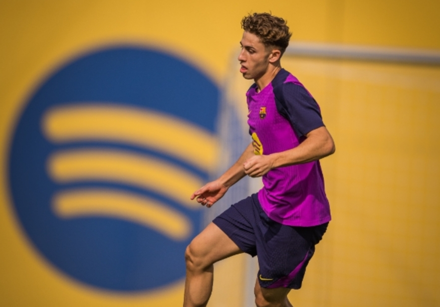 巴萨官方：费尔明右腿比目鱼肌受伤 预计将缺席两周