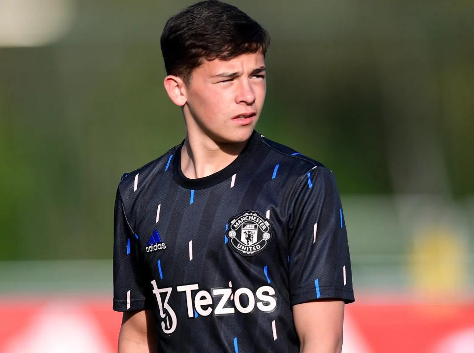 太阳报：曼联小将莱西的经纪公司旗下还有鲁尼、马奎尔