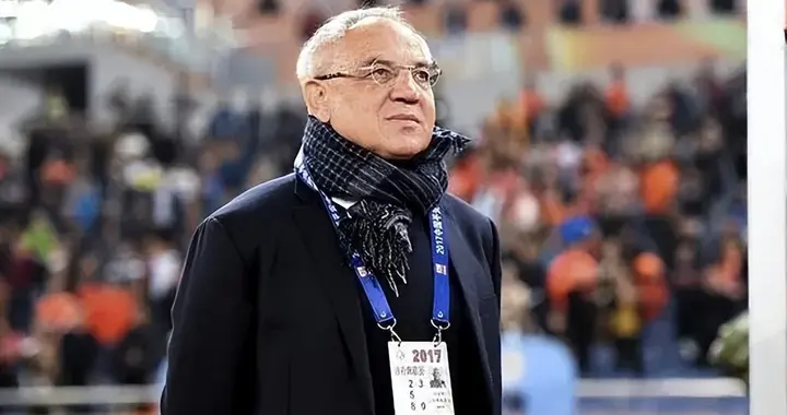 马加特接受杨晨采访，一席话引发球迷期待，有望回归泰山再续前缘