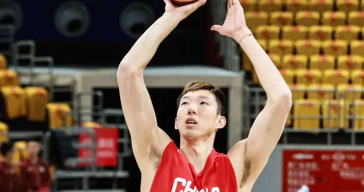 男篮首战韩国，锋线内线补强，后场压力太大！考验胡明轩持球了！