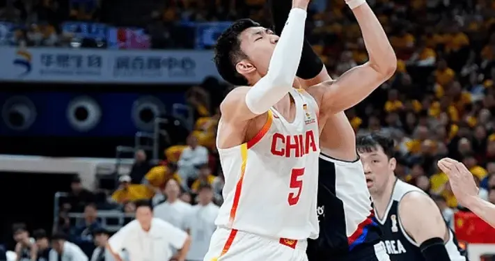 输韩国让两“唾弃”球员征服众人！三宁全场稳定，张镇麟末节开挂