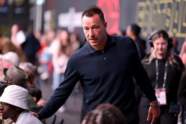 特里：帕尔默回归会鼓舞球队；防守枪手定位球要制造身体接触