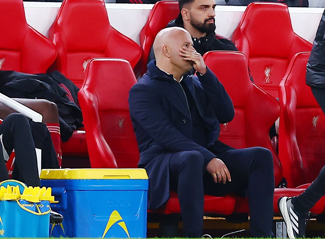 赫内斯：萨拉赫、索博等人，都抱着自己的球权自顾自地踢