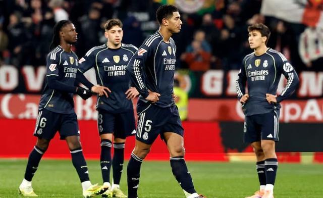 龙赛罗：阿隆索曾说皇马要踢摇滚足球，现在既不摇滚也无节奏