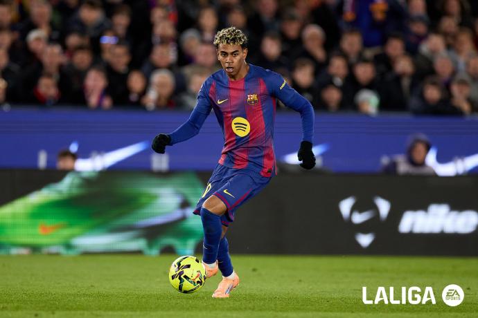 亚马尔本赛季西甲成功过人60次 比第二名姆巴佩多21次