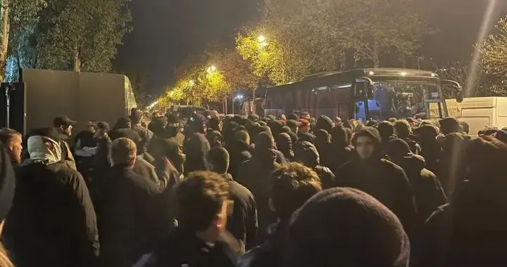 球员遭极端球迷围殴，尼斯已不是第一次