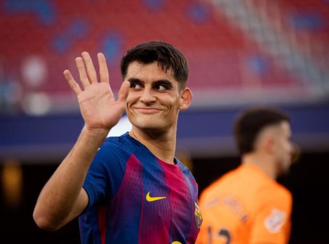 每体：马丁的出色表现将使巴萨暂时搁置冬窗引进中卫计划