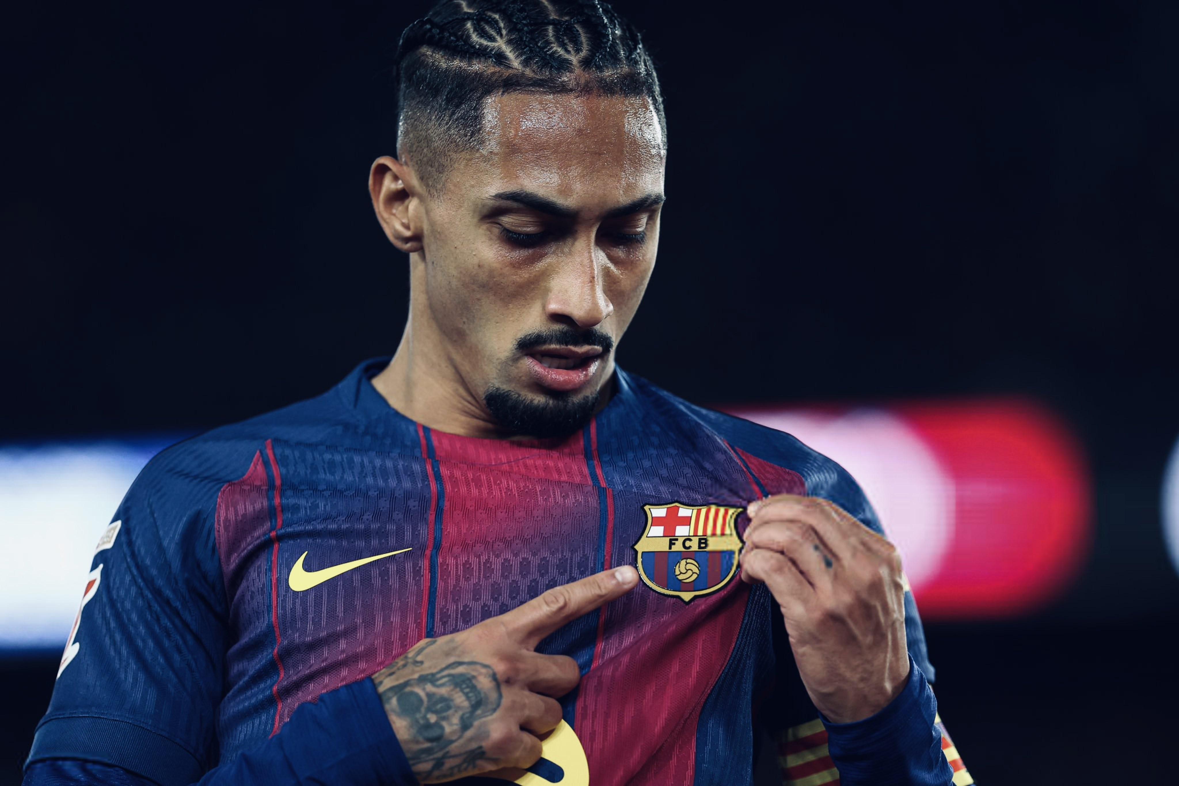 每体：拉菲尼亚没有经纪人也无意离开巴萨，他决心履行完合同