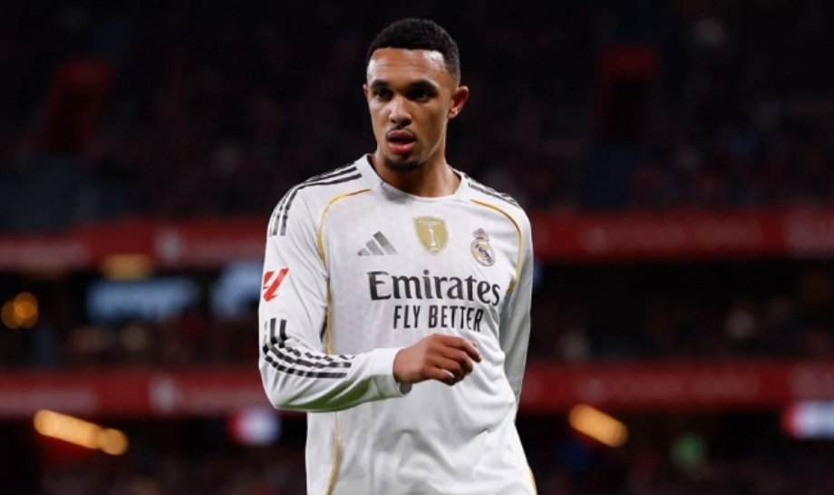 皇马官方：阿诺德左腿肌肉损伤 预计伤缺2个月