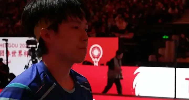 第三局针对正手突破！王楚钦1-2弗朗西斯卡！国乒6-3领先德国！