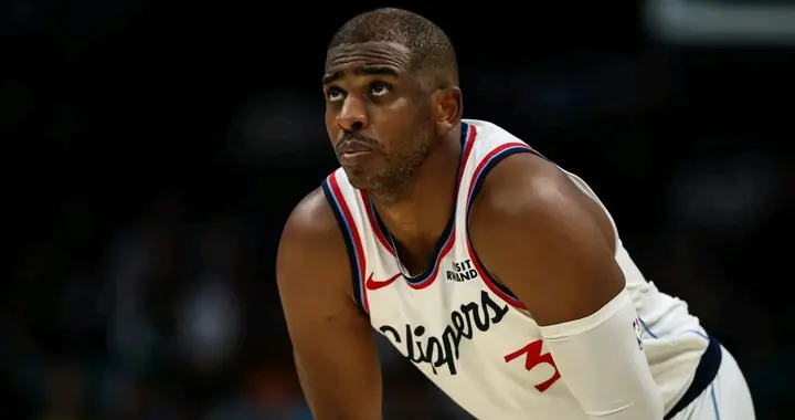 NBA没有忠诚可言！看到保罗的凄惨下场，才知道詹姆斯有多厉害