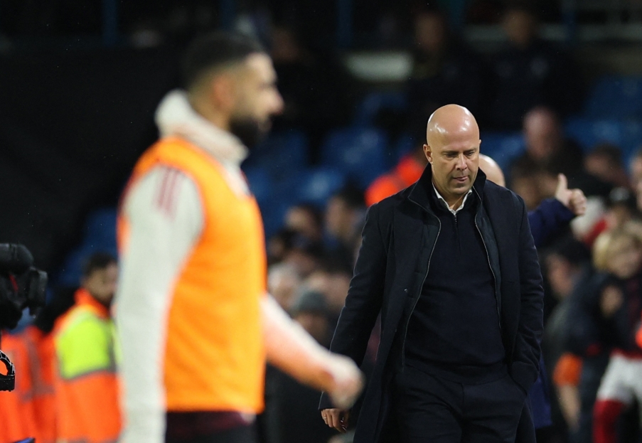 跟队记者：萨拉赫赛后发言明着逼宫利物浦 要球队解雇斯洛特