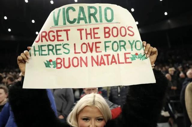 TA：列维的离开让热刺球迷少了个清晰的情绪宣泄目标