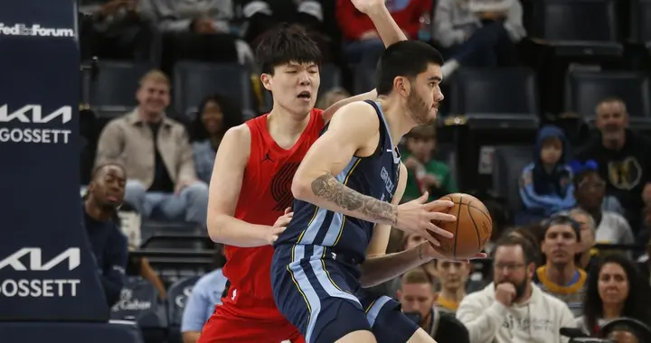 生涯首次首发！杨瀚森四节皆首发出战19分钟4+5+2 开拓者不敌灰熊