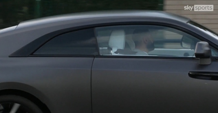 天空体育：萨拉赫已抵达训练场，并将与其他球员一起备战国米